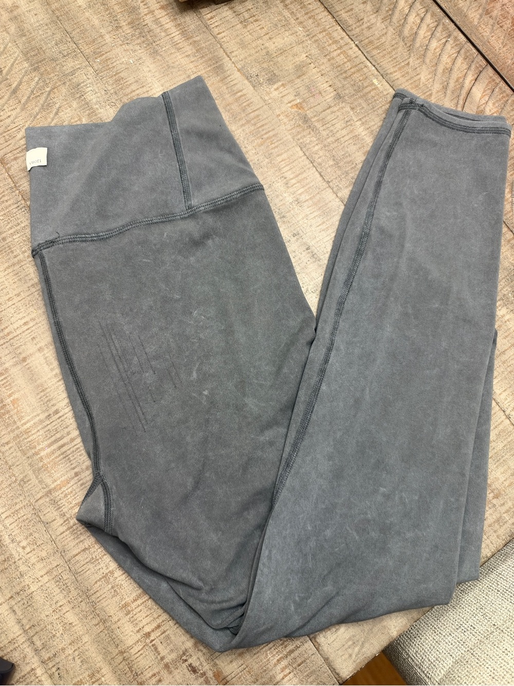 Vuori Charcoal Gray Leggings